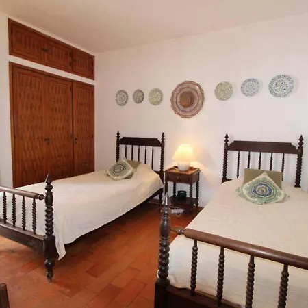 Sleeps 6 T607838 * Vale do Lobo